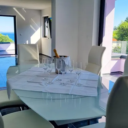 Gasthof Viola Lovran