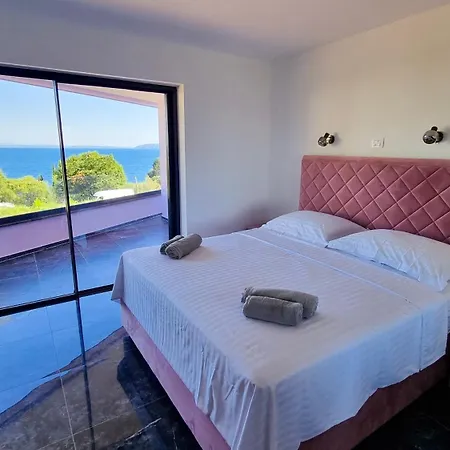 Viola Vendégház 4*